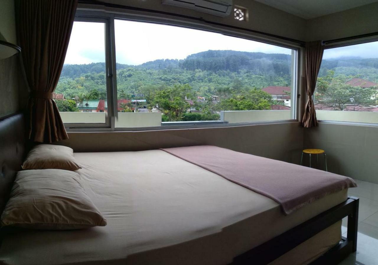 Tirta Kencana Baturaden Kültér fotó